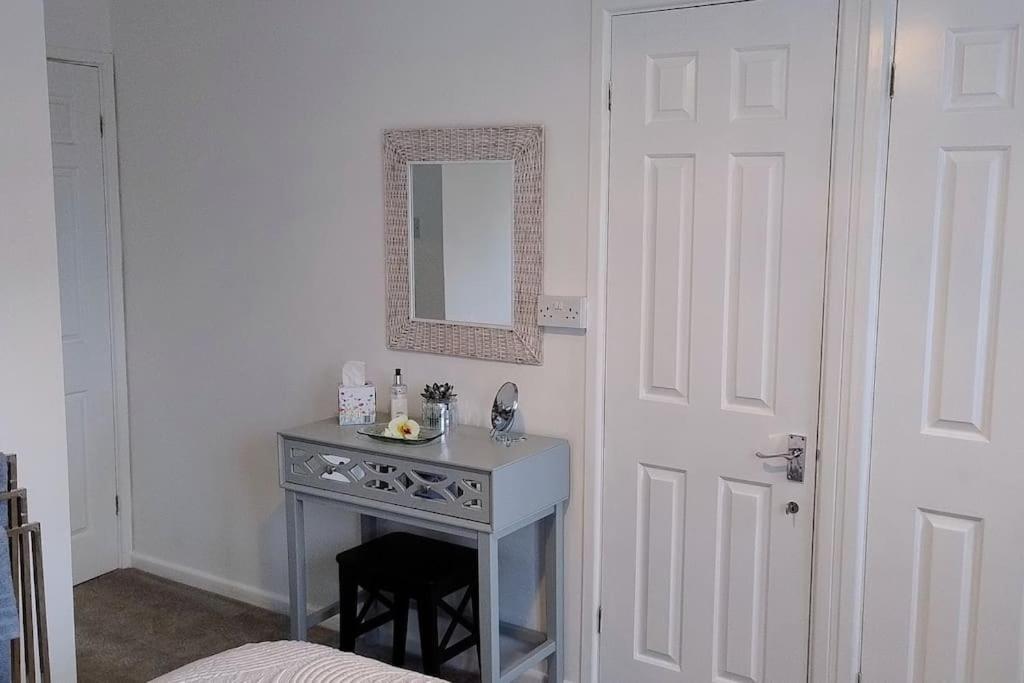 Ludlow Mews Town House With Free Parking Exterior foto